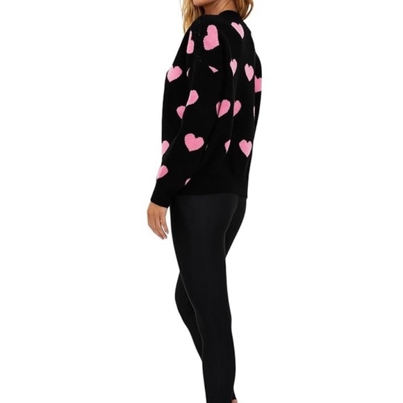 Beach Riot Joey Hearts Sweater Black and Pink NWT Small - Picture 2 of 2